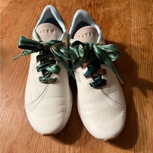 SATYA Women's White and Green Sneakers